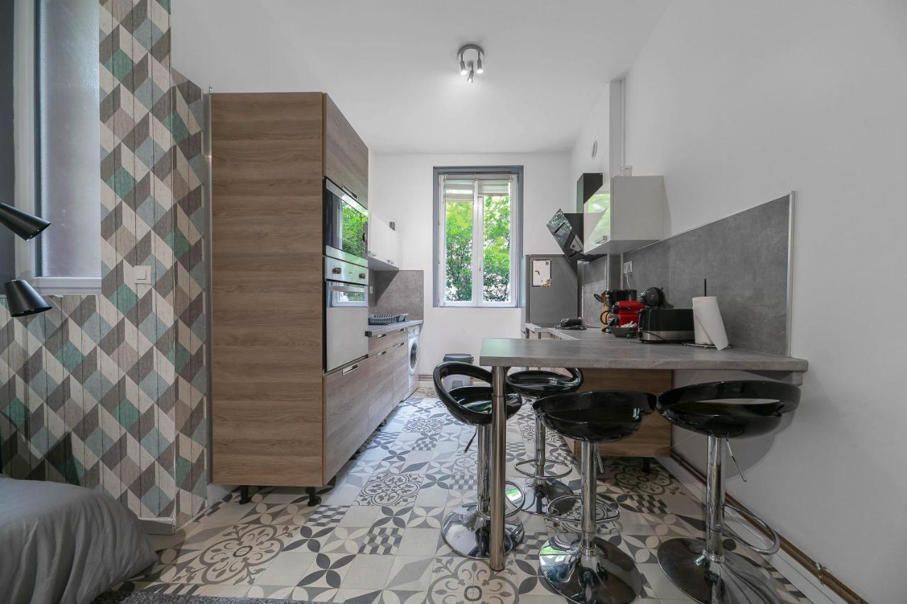 Le Gacon - Appartement Centre Ville Виши Экстерьер фото