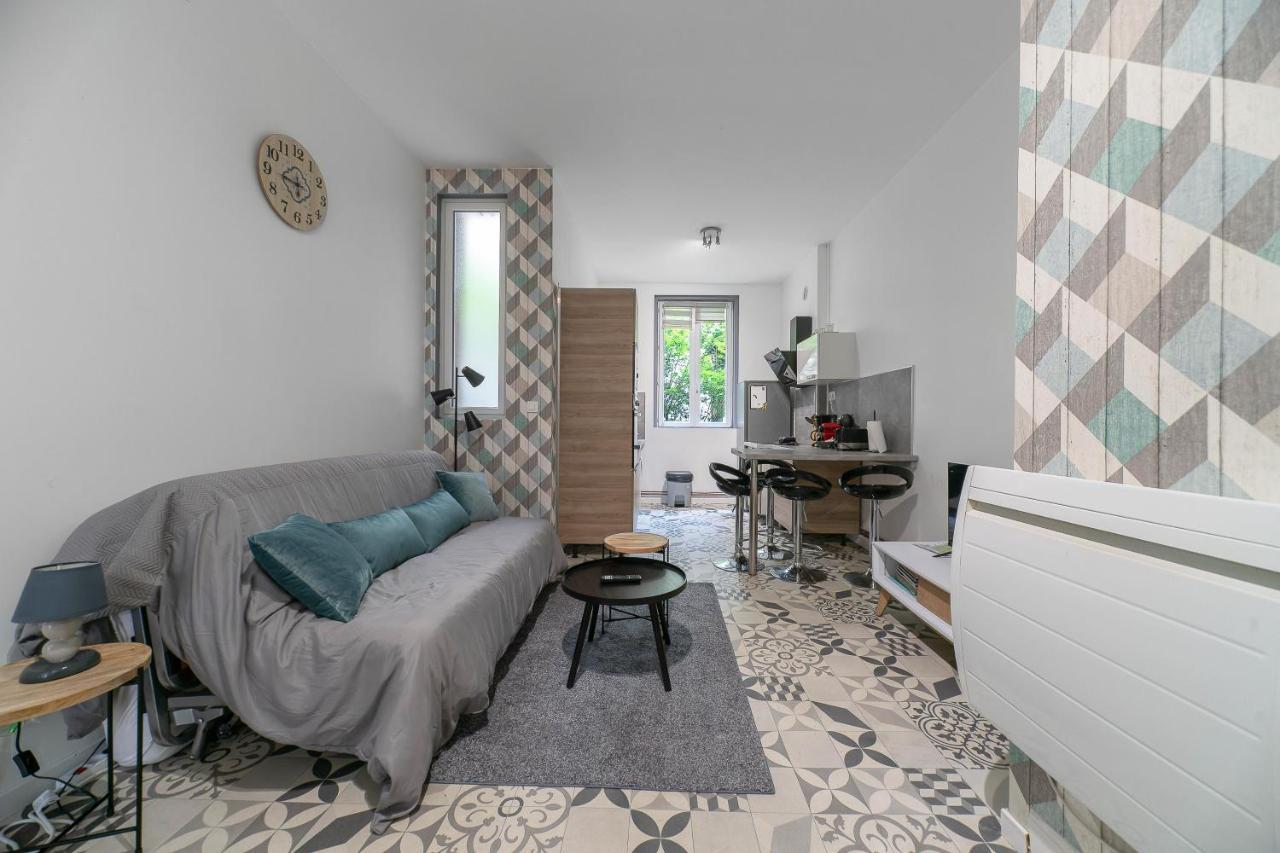 Le Gacon - Appartement Centre Ville Виши Экстерьер фото